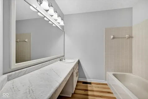 4606 Stansbury Lane Indianapolis IN 46254