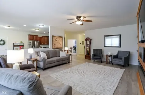 8814 New Heritage Court Indianapolis IN 46239