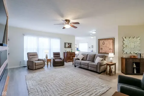 8814 New Heritage Court Indianapolis IN 46239