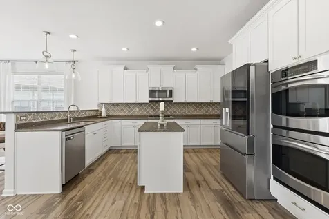 12347 Twyckenham Drive Fishers IN 46037