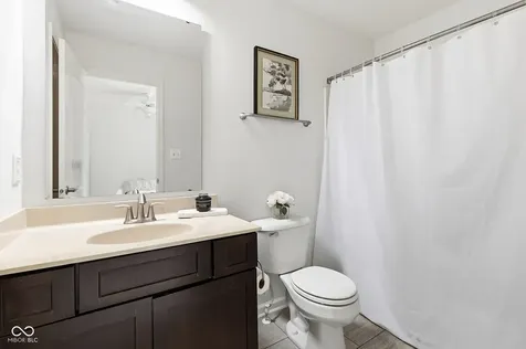12347 Twyckenham Drive Fishers IN 46037