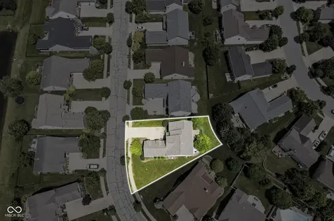 12347 Twyckenham Drive Fishers IN 46037