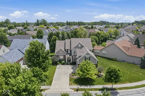 12347 Twyckenham Drive Fishers IN 46037
