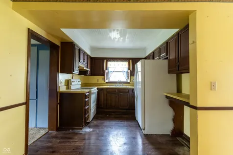 607 W North Street Fremont IN 46737