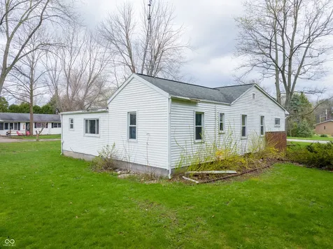 607 W North Street Fremont IN 46737