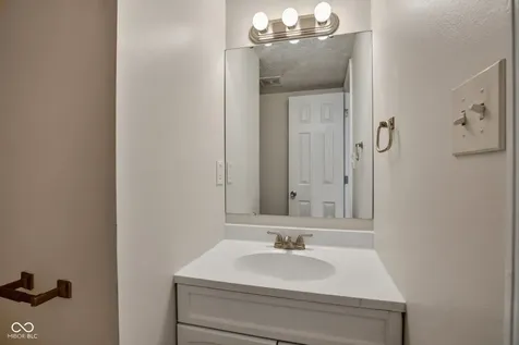 3338 Montgomery Drive Indianapolis IN 46227