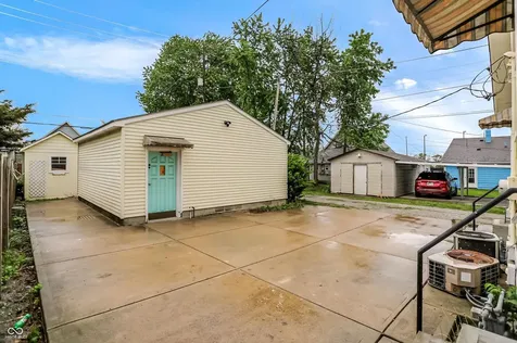 2012 Olive Street Indianapolis IN 46203