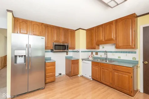 5531 Dollar Hide North Drive Indianapolis IN 46221