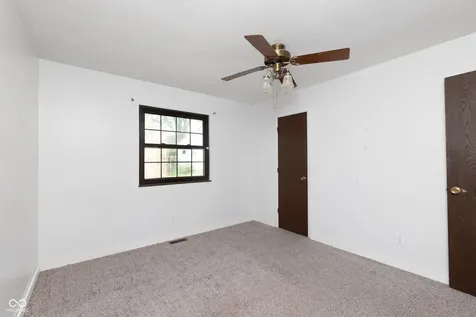 5531 Dollar Hide North Drive Indianapolis IN 46221