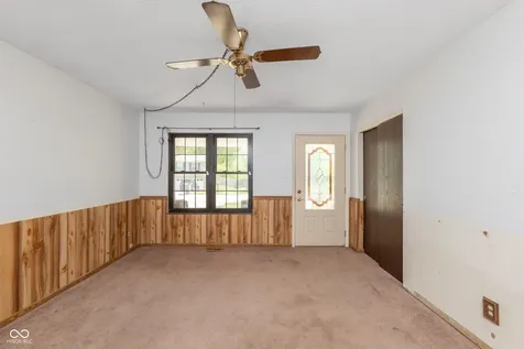 5531 Dollar Hide North Drive Indianapolis IN 46221