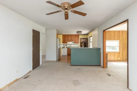 5531 Dollar Hide North Drive Indianapolis IN 46221