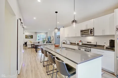 48 Central Greens Boulevard Indianapolis IN 46222