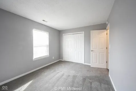 7912 Bitternut Drive Indianapolis IN 46236