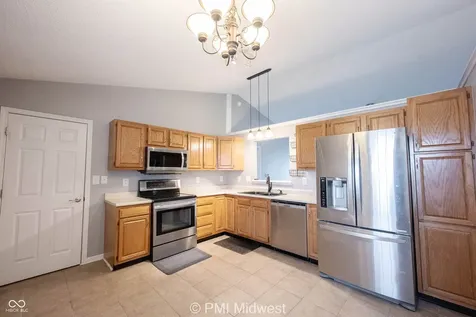 7912 Bitternut Drive Indianapolis IN 46236