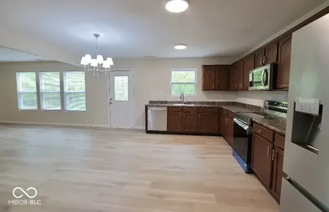 8402 Ligonier Drive Indianapolis IN 46113
