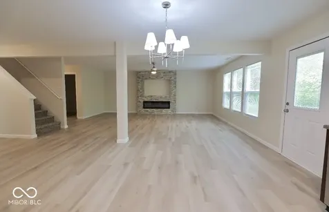 8402 Ligonier Drive Indianapolis IN 46113