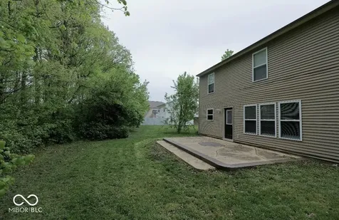 8402 Ligonier Drive Indianapolis IN 46113
