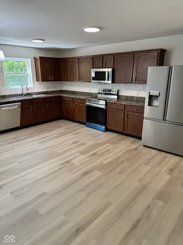 8402 Ligonier Drive Indianapolis IN 46113