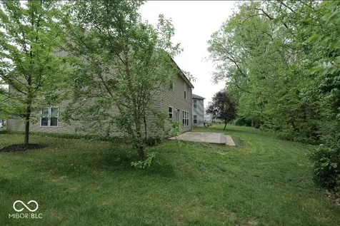 8402 Ligonier Drive Indianapolis IN 46113