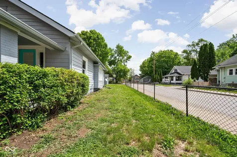 601 N Livingston Avenue Indianapolis IN 46222