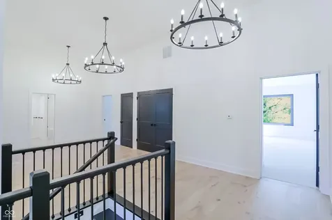 1255 W 161st Street Westfield IN 46074