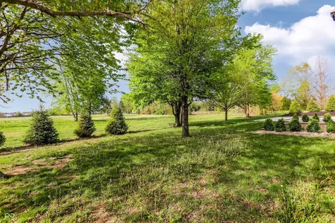 1255 W 161st Street Westfield IN 46074
