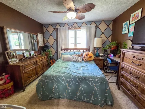 2730 S 1200 E Rockville IN 47872