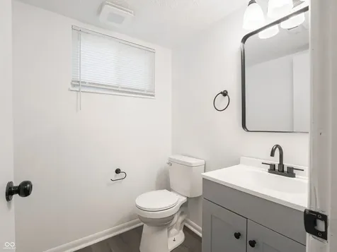 4948 Norcroft Drive Indianapolis IN 46221