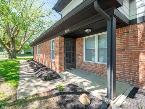 4948 Norcroft Drive Indianapolis IN 46221