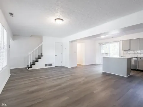 4948 Norcroft Drive Indianapolis IN 46221