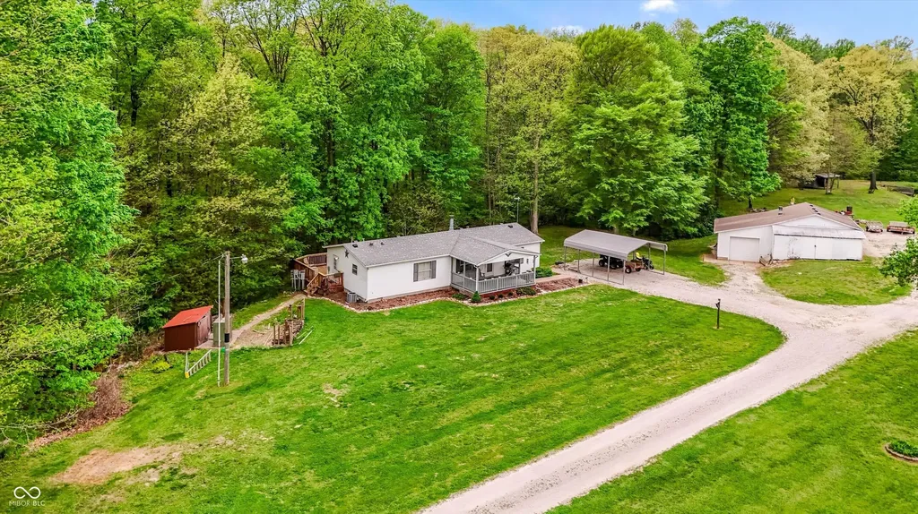 7120 S Hoot Owl Lane Brazil IN 47834