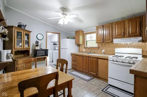 7120 S Hoot Owl Lane Brazil IN 47834