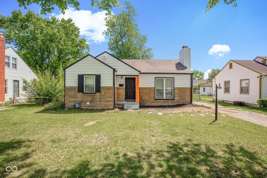 3637 N Lesley Avenue Indianapolis IN 46218