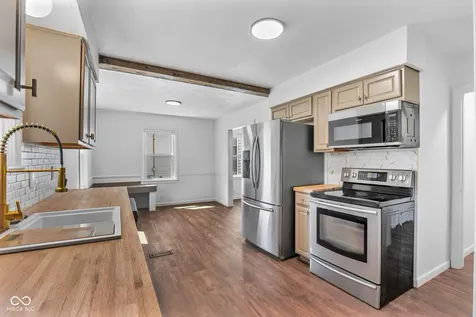 3637 N Lesley Avenue Indianapolis IN 46218