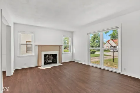 3637 N Lesley Avenue Indianapolis IN 46218