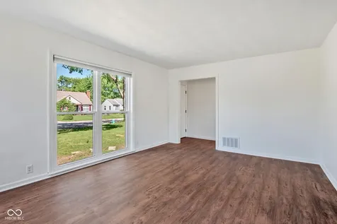 3637 N Lesley Avenue Indianapolis IN 46218