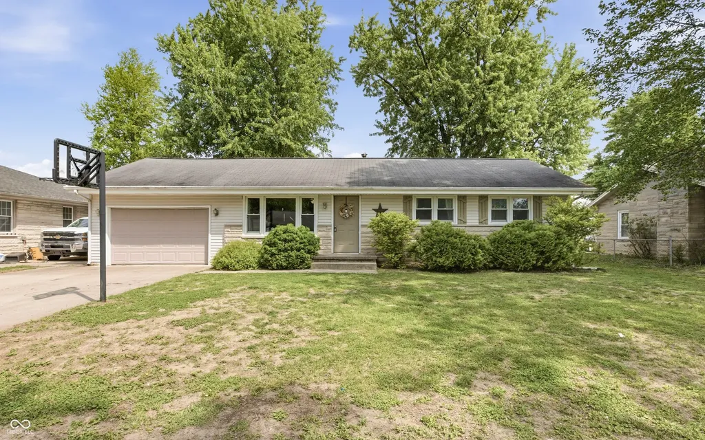 613 E 15th Street Seymour IN 47274