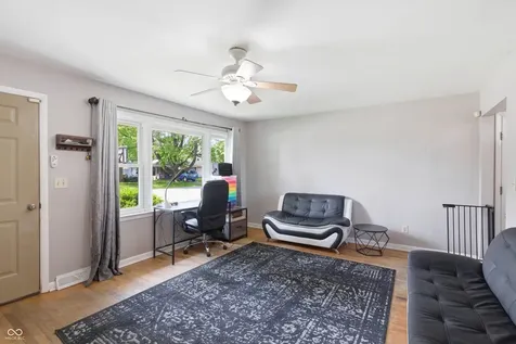 613 E 15th Street Seymour IN 47274