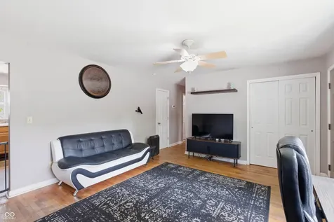 613 E 15th Street Seymour IN 47274