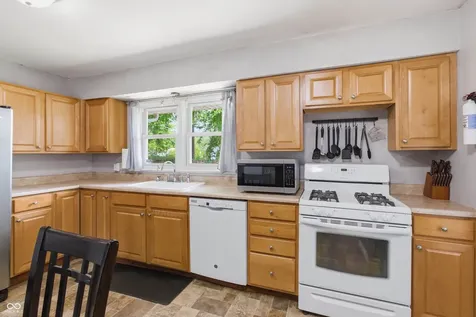 613 E 15th Street Seymour IN 47274