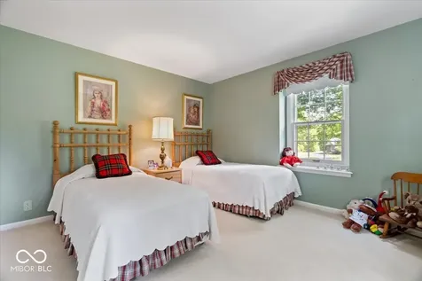 1609 Guildhall Court Indianapolis IN 46260