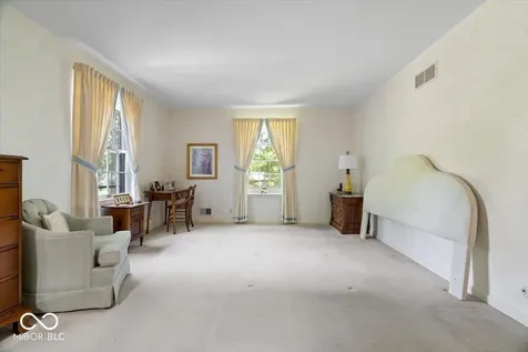 1609 Guildhall Court Indianapolis IN 46260