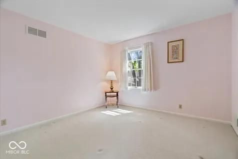 1609 Guildhall Court Indianapolis IN 46260