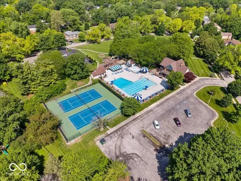 1609 Guildhall Court Indianapolis IN 46260