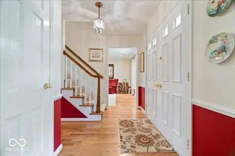 1609 Guildhall Court Indianapolis IN 46260