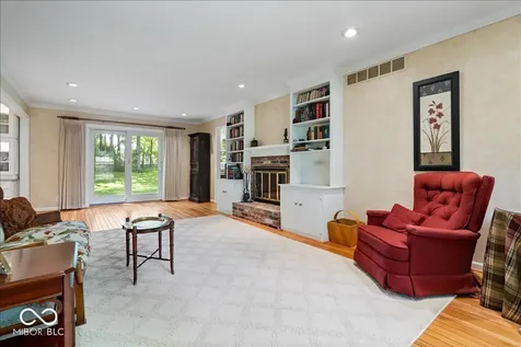 1609 Guildhall Court Indianapolis IN 46260
