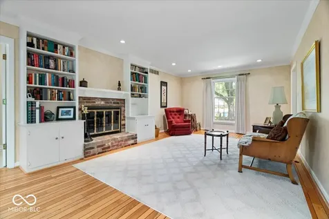1609 Guildhall Court Indianapolis IN 46260