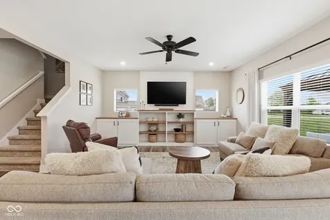 21521 Gisborne Drive Noblesville IN 46062