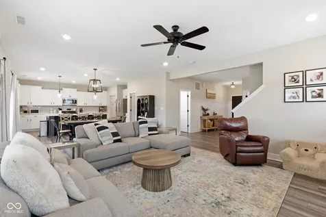 21521 Gisborne Drive Noblesville IN 46062