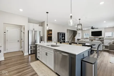 21521 Gisborne Drive Noblesville IN 46062